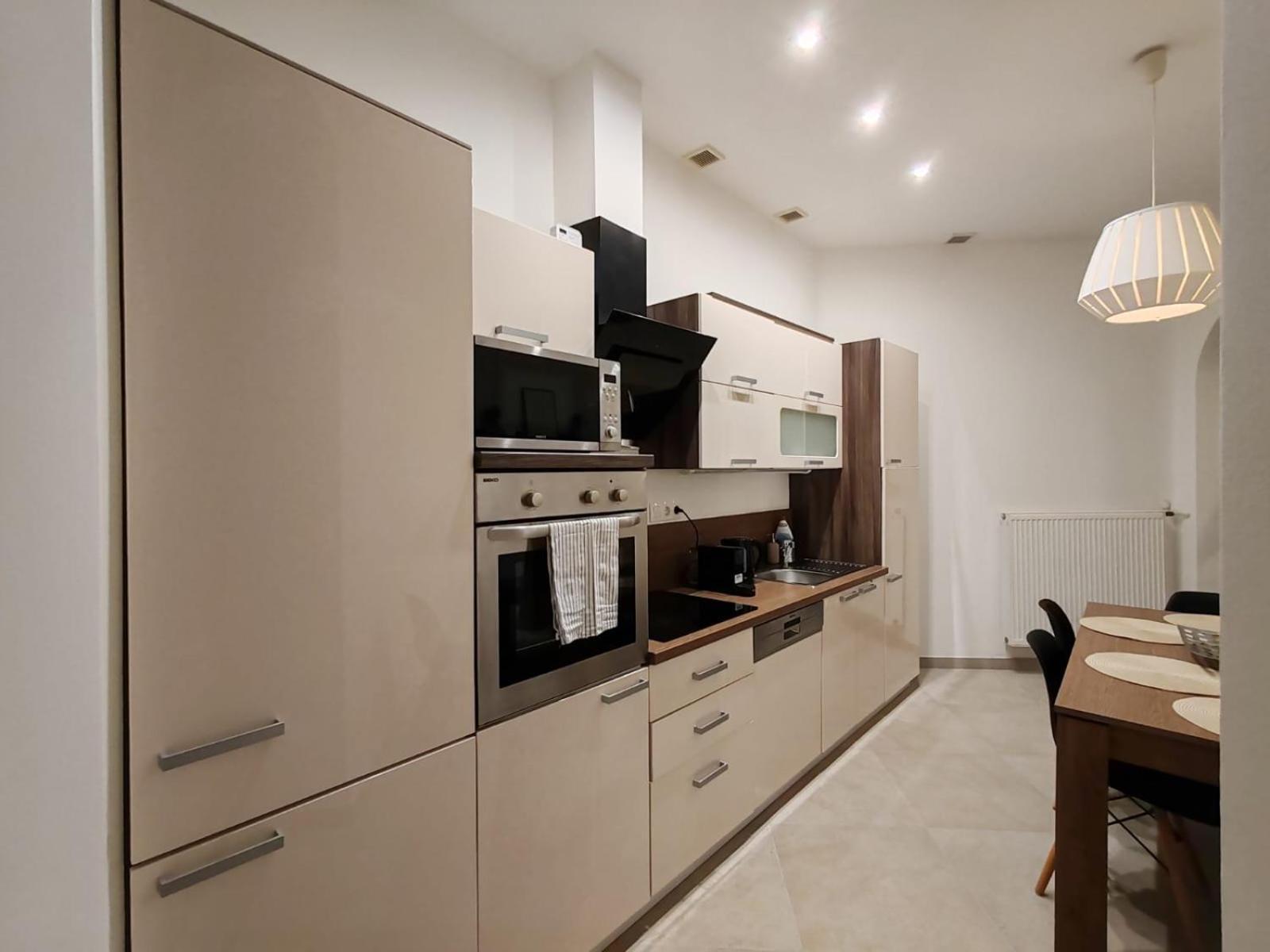 Apartmán Danube 3 Bedrooms *